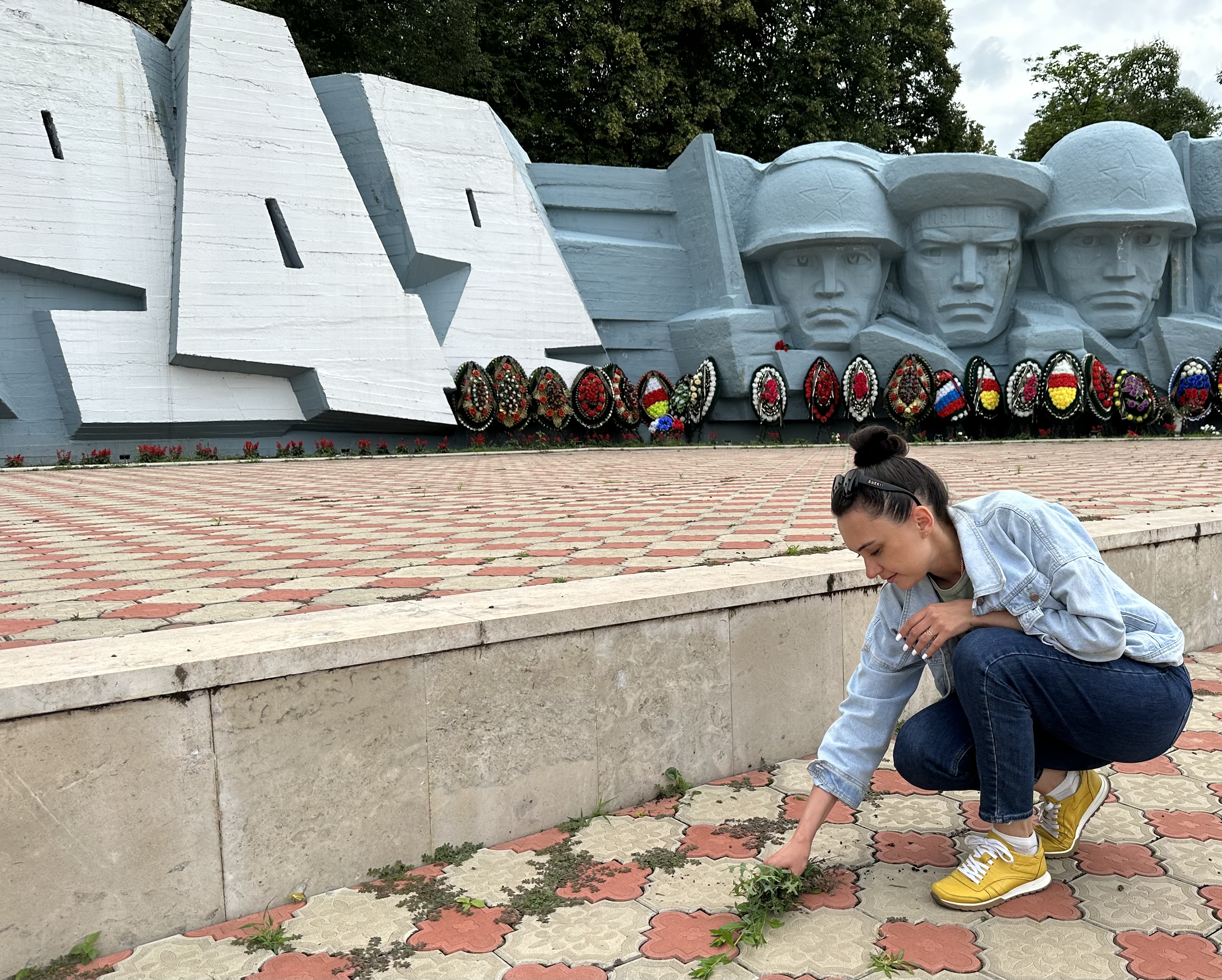 На территории захоронения советских воинов в Республике Северная Осетия –  Алания прошла уборка территории